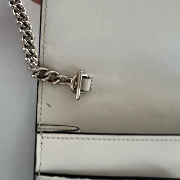Gucci Signature White Guccissima Bow Wallet on Chain WOC Shoulder Crossbody Bag